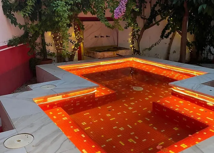 Palacete Del Aguila *