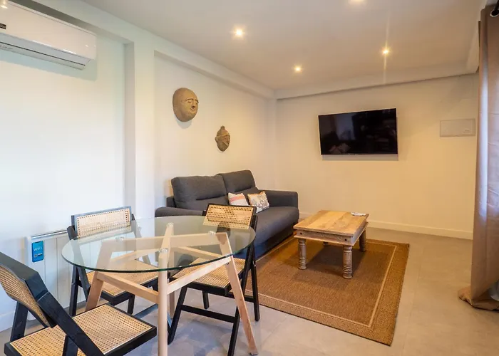 Palacete Del Aguila *