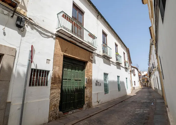 Palacete Del Aguila 아파트 *